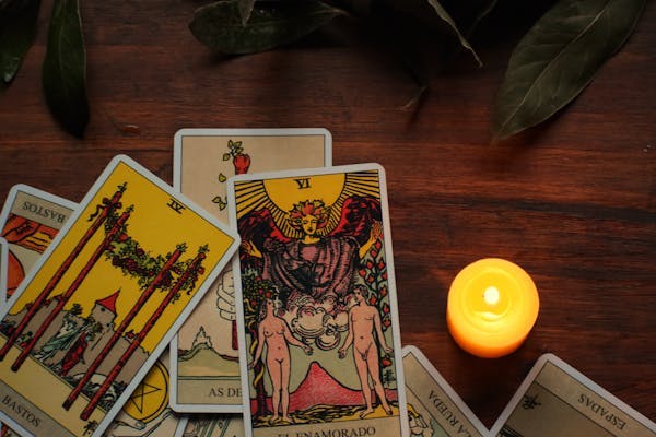 Unlocking the Mysteries of Love: A Guide to Love Tarot Readings